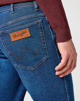 Męskie Spodnie Wrangler Texas Slim Dark Trails 112358220 W12S008815